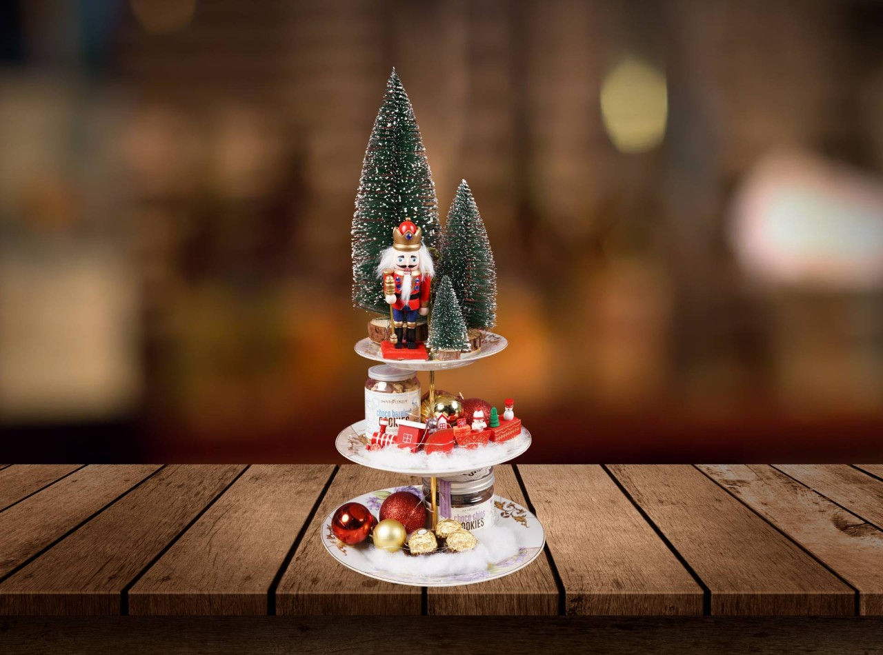 2205 HAMPERS NATAL SNOWFLAKES PETALS LILY